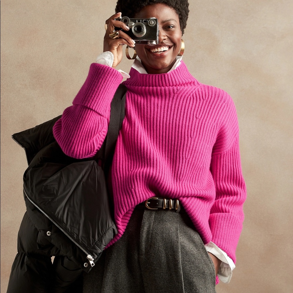 Banana Republic cashmere sweater